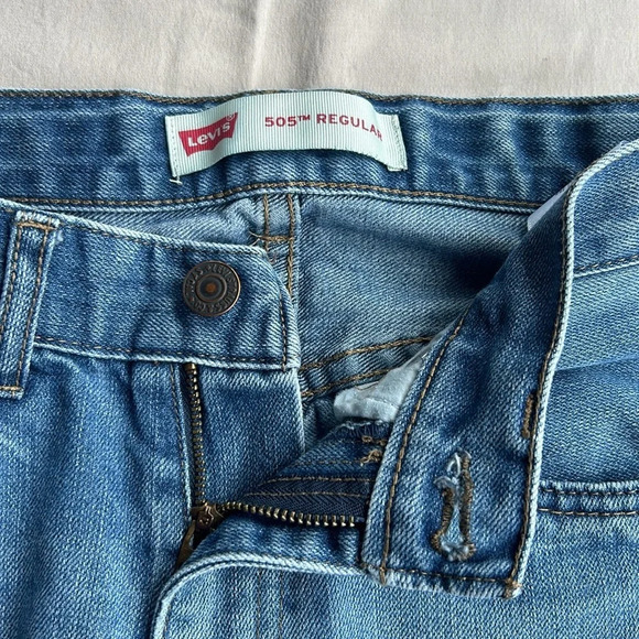 Levi’s Boys Blue Denim 505 Regular Straight Leg Adjustable‎ Waist Jeans 12 Slim - Picture 9 of 10